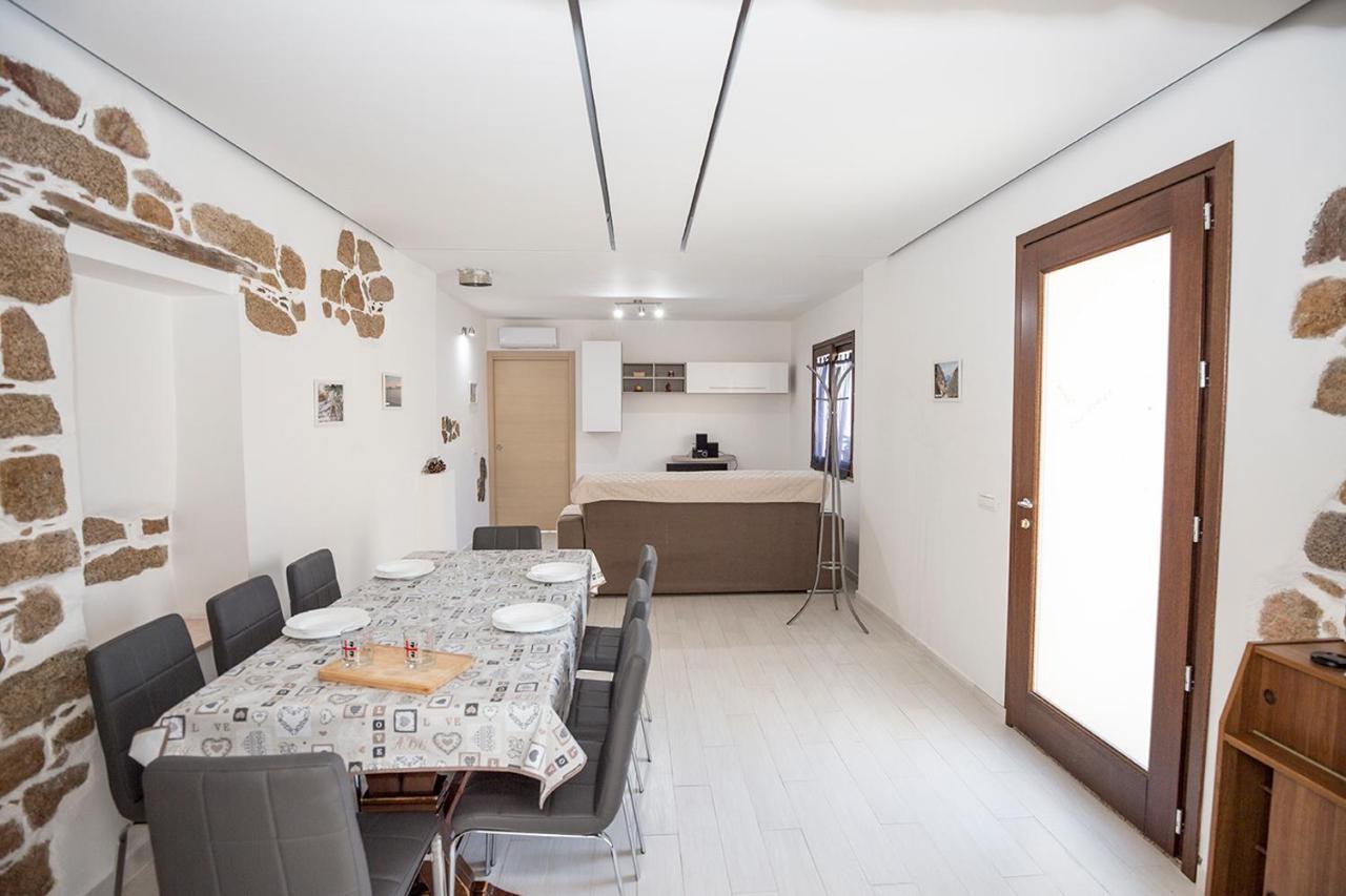 La Piazzetta Villa Lotzorai Bagian luar foto